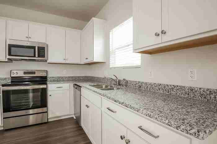 111 Percheron Dr - Photo 7 of 12