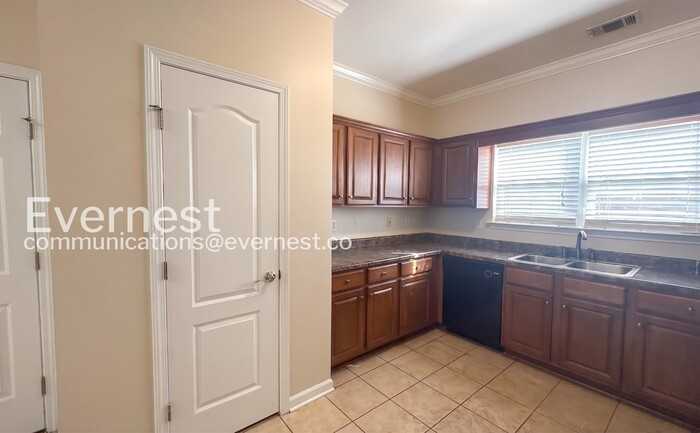 273 Oxmoor Pl - Photo 3 of 26