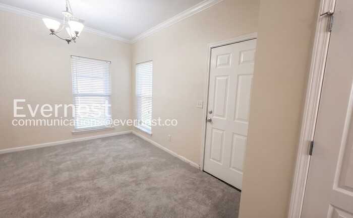 273 Oxmoor Pl - Photo 6 of 26