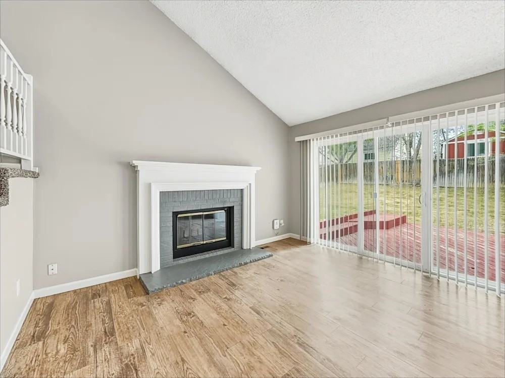 5516 N Natchez Ave #NA - Photo 3 of 4