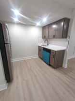 715 E 12th St #L - Photo 1 of 1