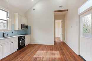 1820 Laharpe St #B - Photo 1 of 1