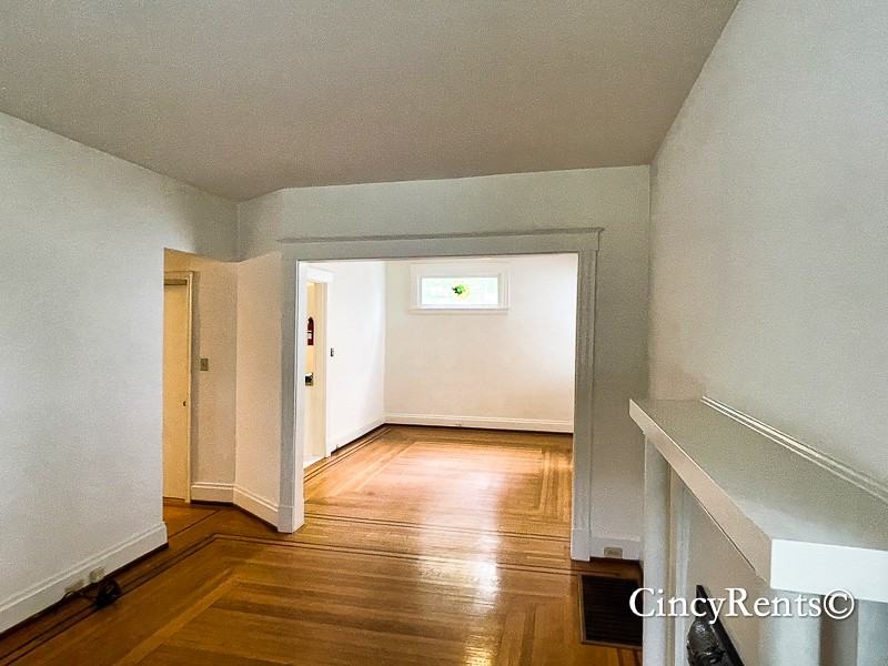 2800 Observatory Ave #1 - Photo 6 of 17