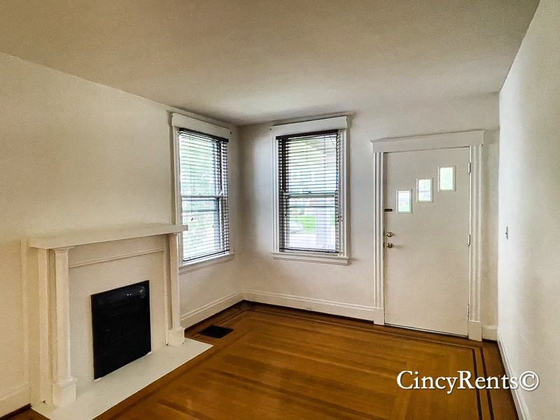 2800 Observatory Ave #1 - Photo 7 of 17