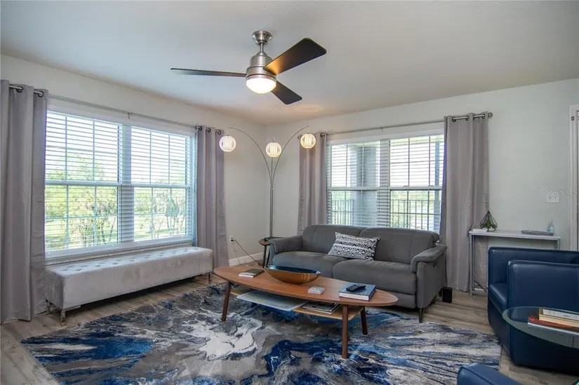 6100 Gulfport Blvd S #317 - Photo 7 of 32