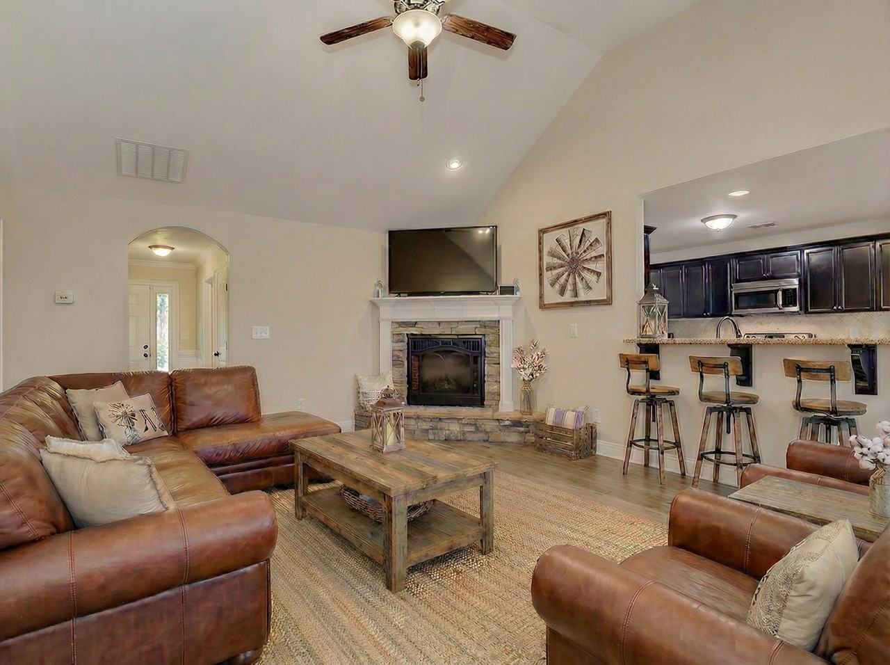 643 Shipley Ave #NA - Photo 4 of 21