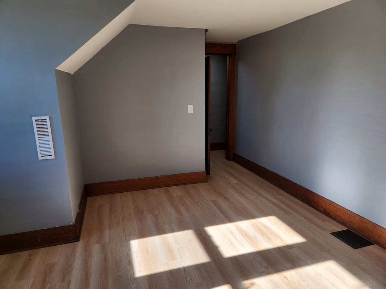 5818 Broadway St #NA - Photo 5 of 9