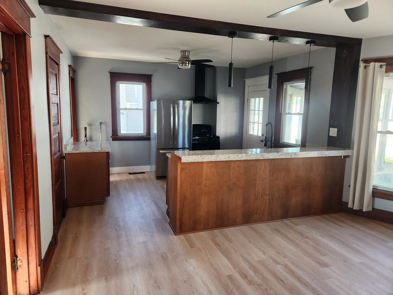 5818 Broadway St #NA - Photo 6 of 9
