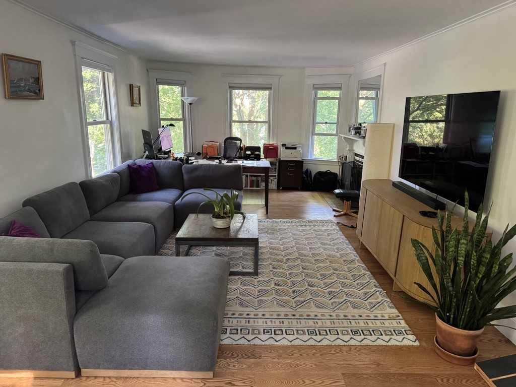 161 Highland Ave #NA - Photo 5 of 18
