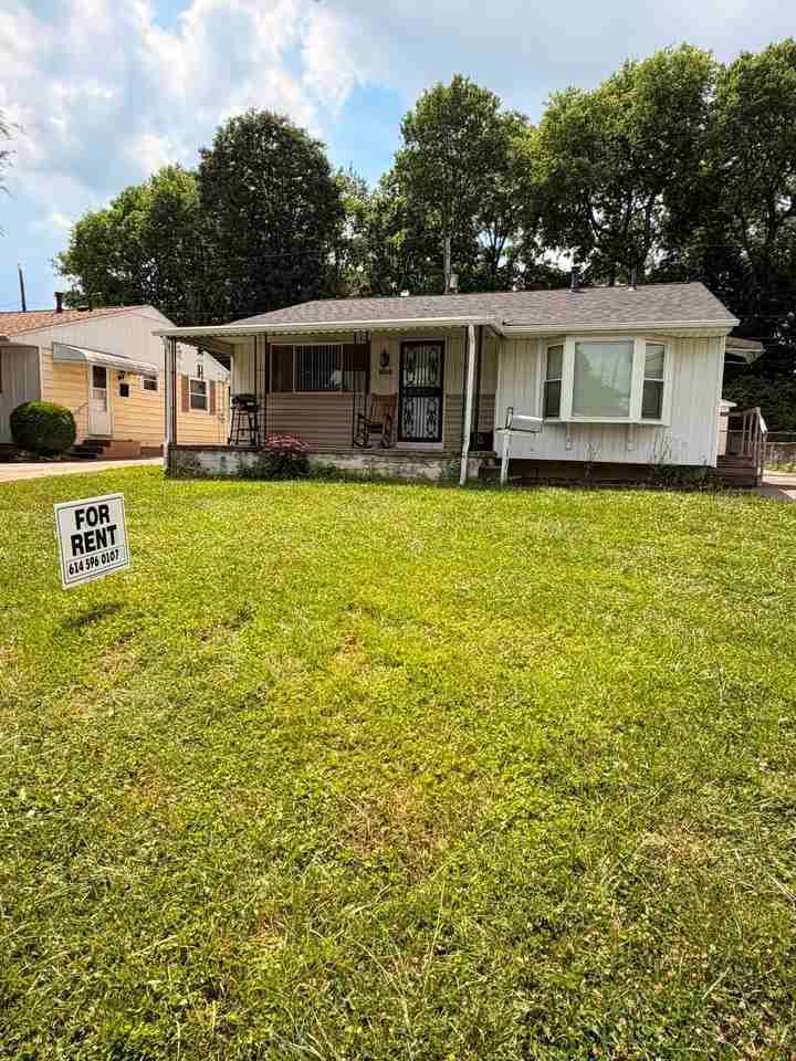 3169 Lee Ellen Pl #NA - Photo 2 of 4