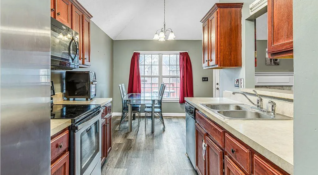1005 Waverunner Dr #NA - Photo 3 of 10