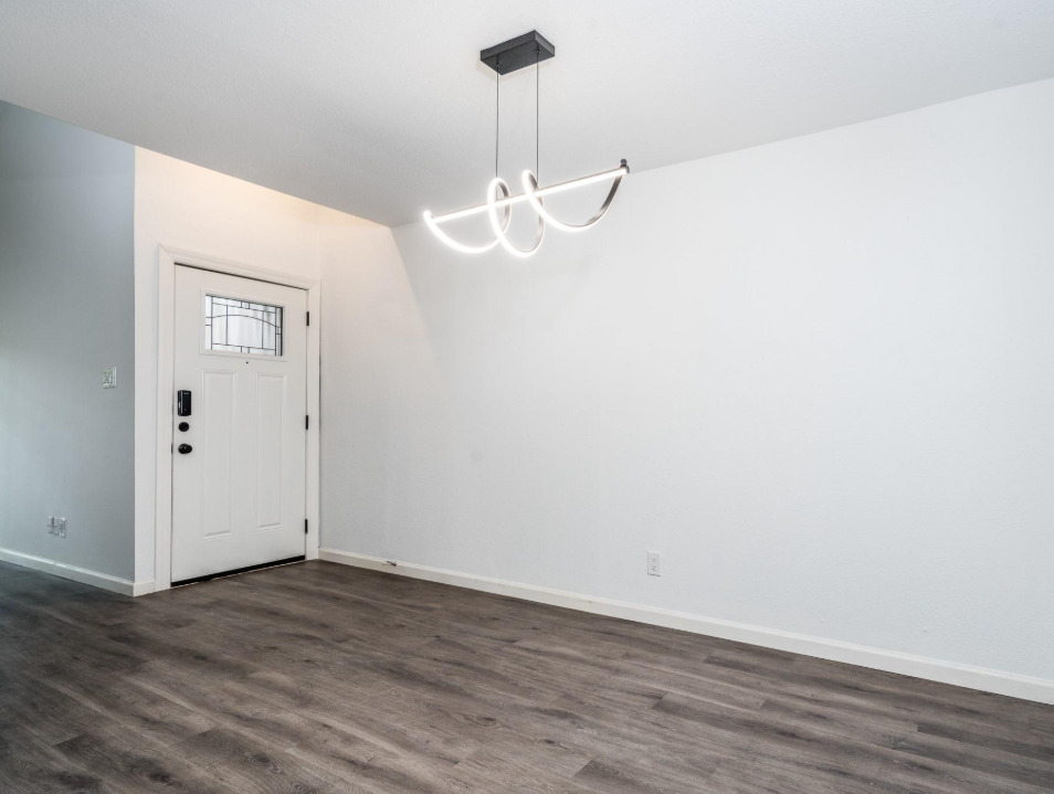 10811 Richmond Ave #109 - Photo 4 of 15
