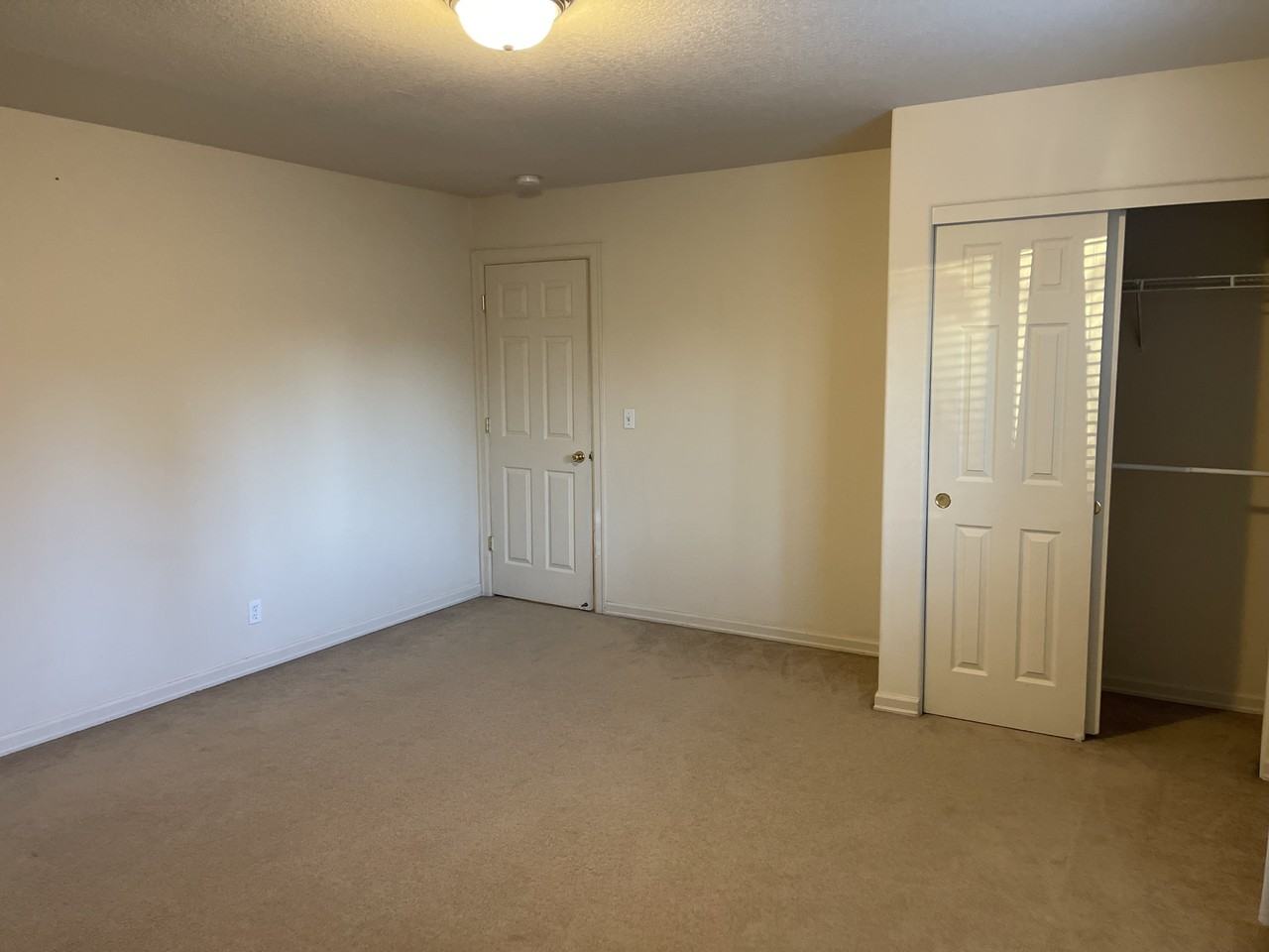 2215 Ne 107th St #NA - Photo 4 of 16