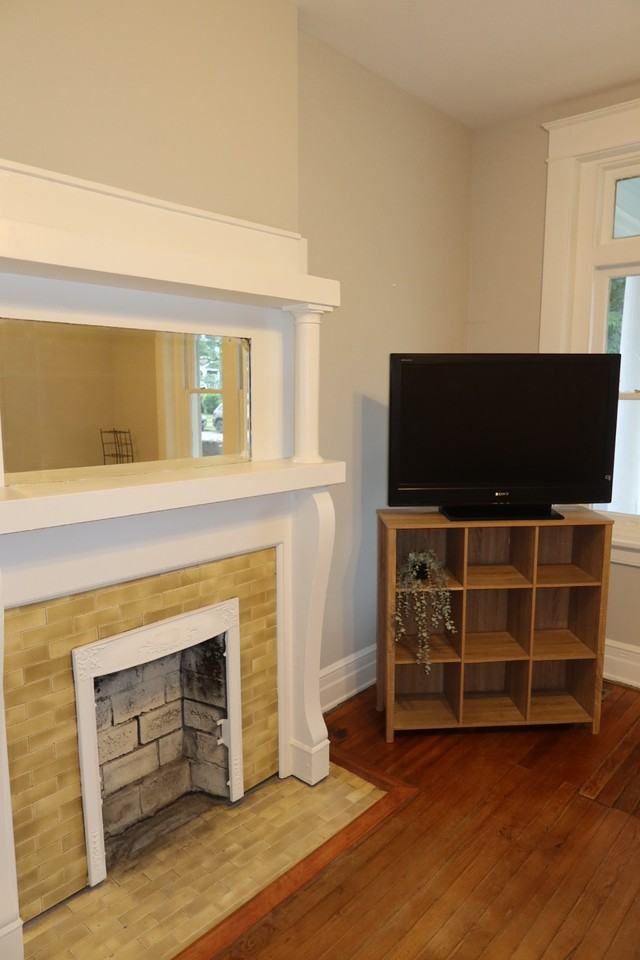 1305 Mcdonough St #1stFL - Photo 5 of 21