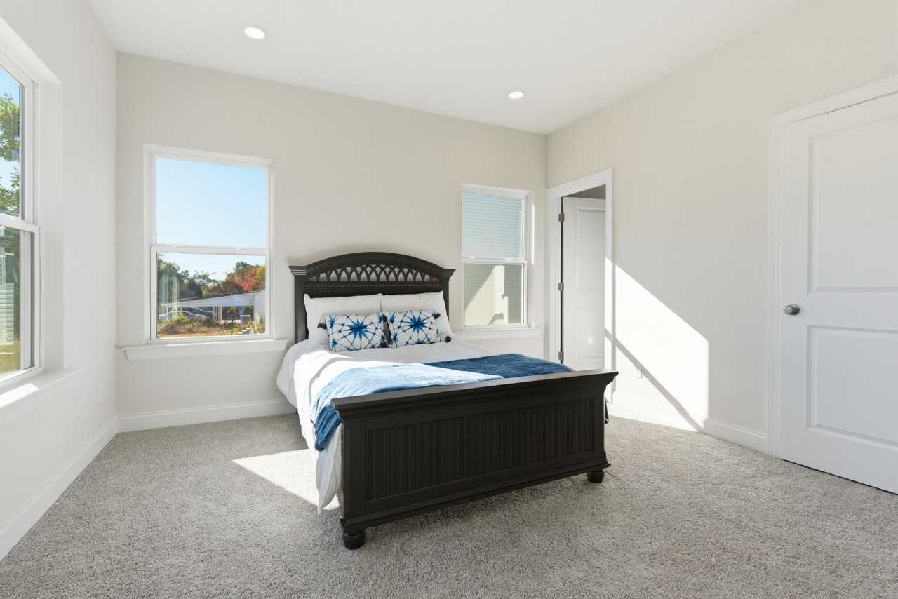 222 First St S #NA - Photo 7 of 9