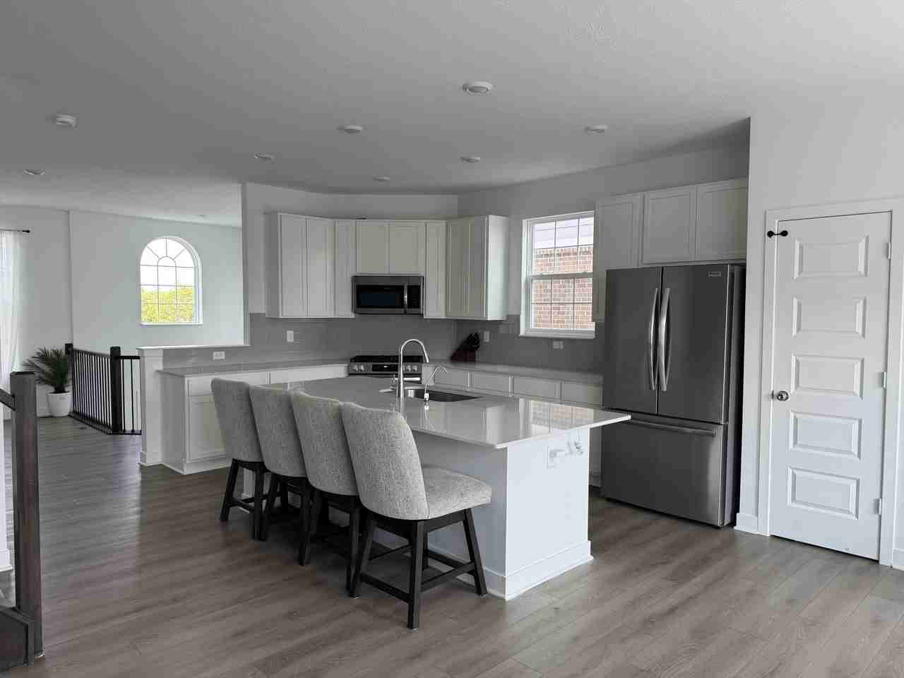 6696 Halsey St #NA - Photo 3 of 19