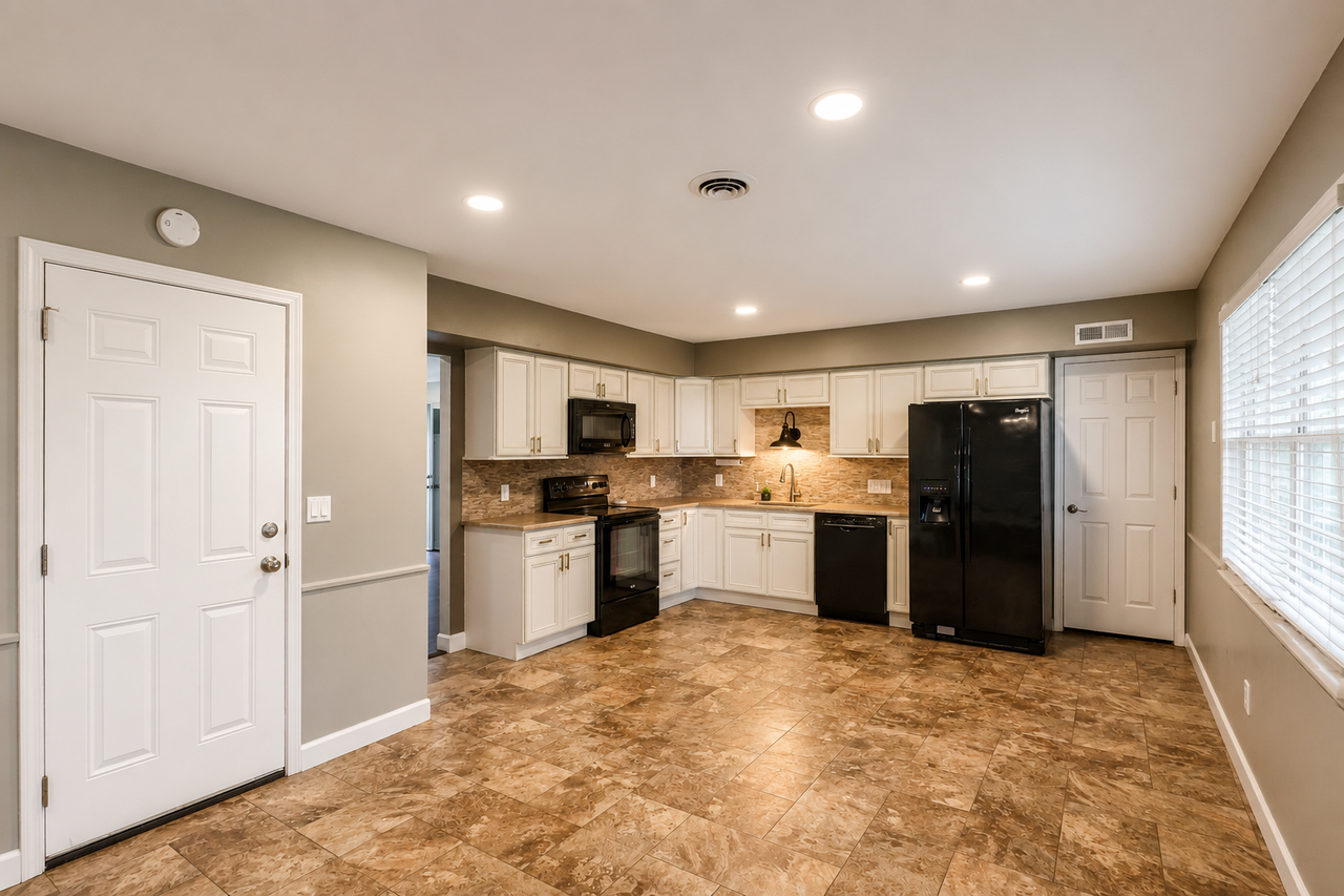 6705 Shrewsbury Dr #NA - Photo 7 of 17