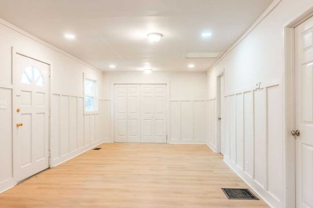 80 Menefee St #NA - Photo 5 of 31
