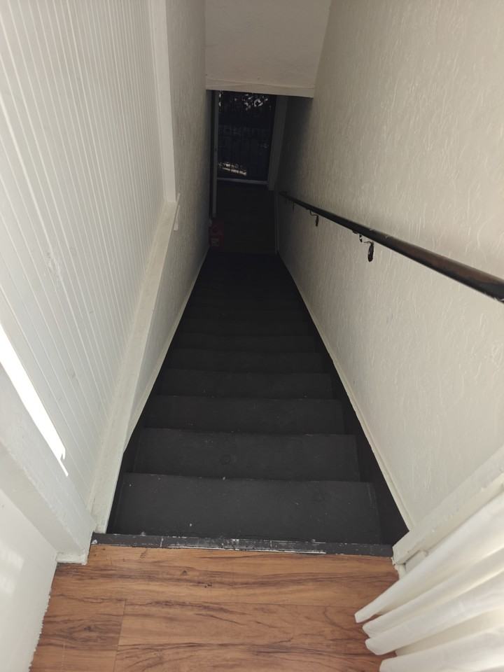 809 W 62nd Pl - Photo 2 of 20