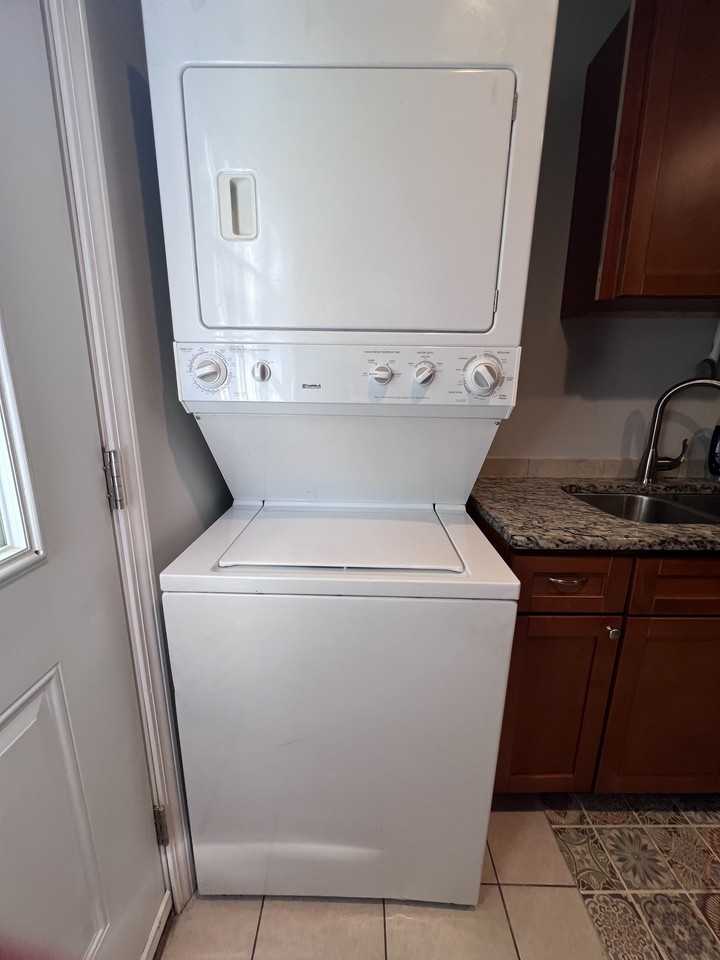 1736 Academy St #NA - Photo 6 of 17