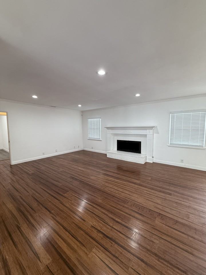 12622 Fletcher Dr #NA - Photo 2 of 22