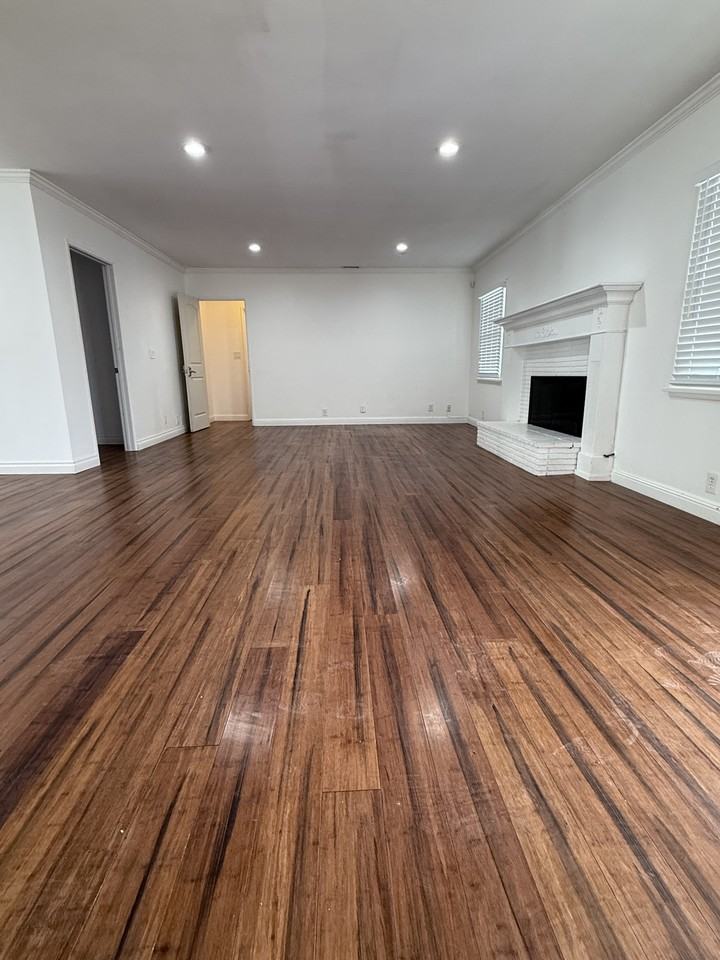 12622 Fletcher Dr #NA - Photo 3 of 22