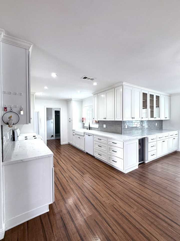 12622 Fletcher Dr #NA - Photo 6 of 22
