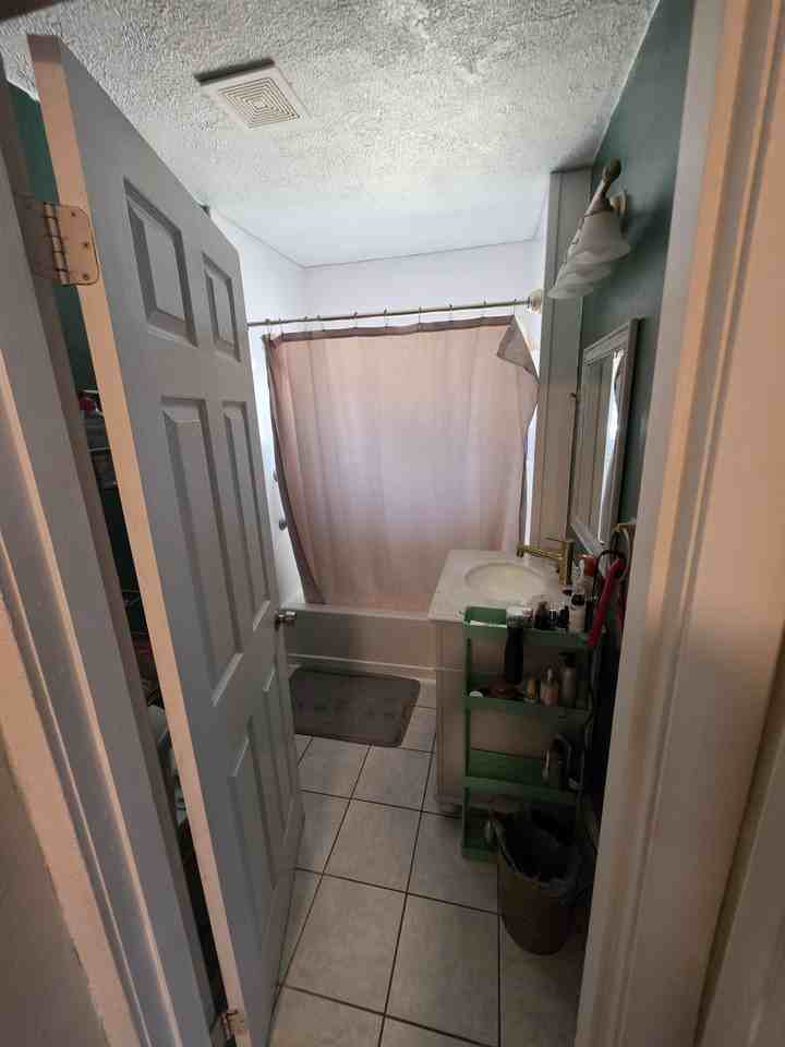 2727 Jackson Ave #1 - Photo 3 of 13