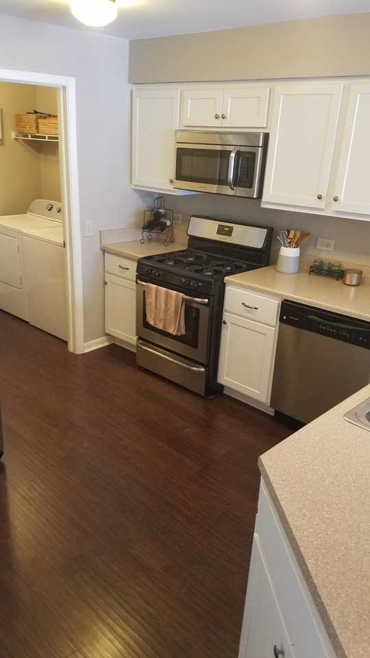 1014 E Wilson Ave #NA - Photo 3 of 10