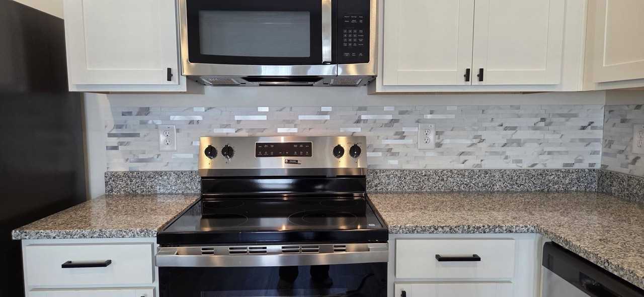 303 Winton Way #NA - Photo 5 of 14