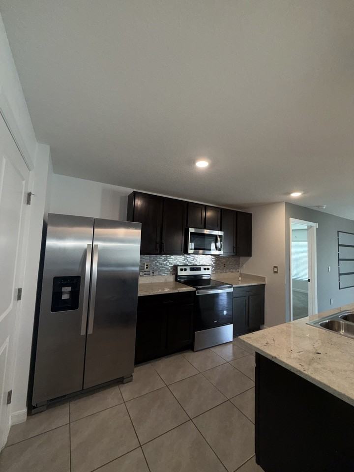 6690 Se 3rd Loop #NA - Photo 2 of 29