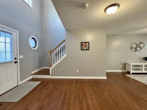 23 Ains Manor Rd #23 - Photo 3 of 19