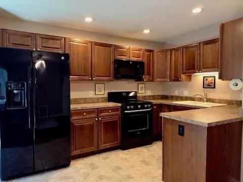 23 Ains Manor Rd #23 - Photo 6 of 19