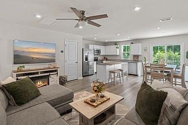 142 Villa Grande St #C - Photo 6 of 35