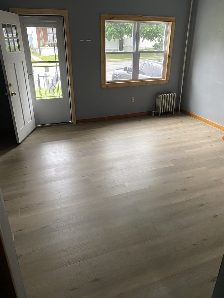 311 W Drinker St #1 - Photo 2 of 10