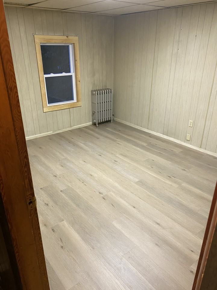 311 W Drinker St #1 - Photo 6 of 10