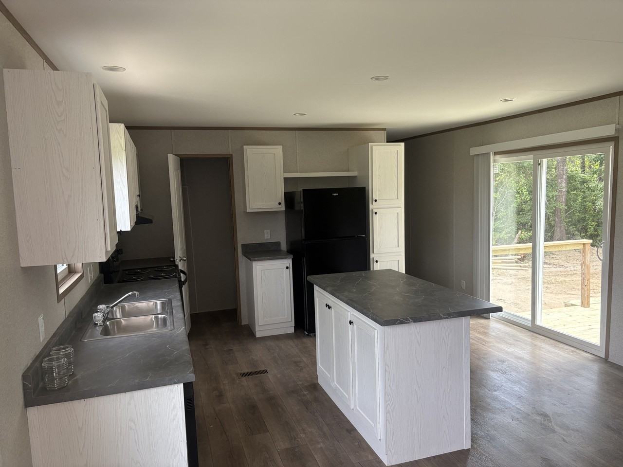 1884 Bethlehem Rd #NA - Photo 4 of 10