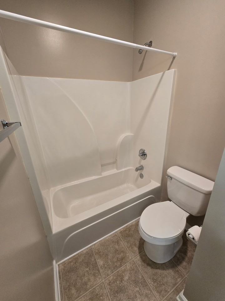 4104 Pinehurst Cir #2L - Photo 6 of 19