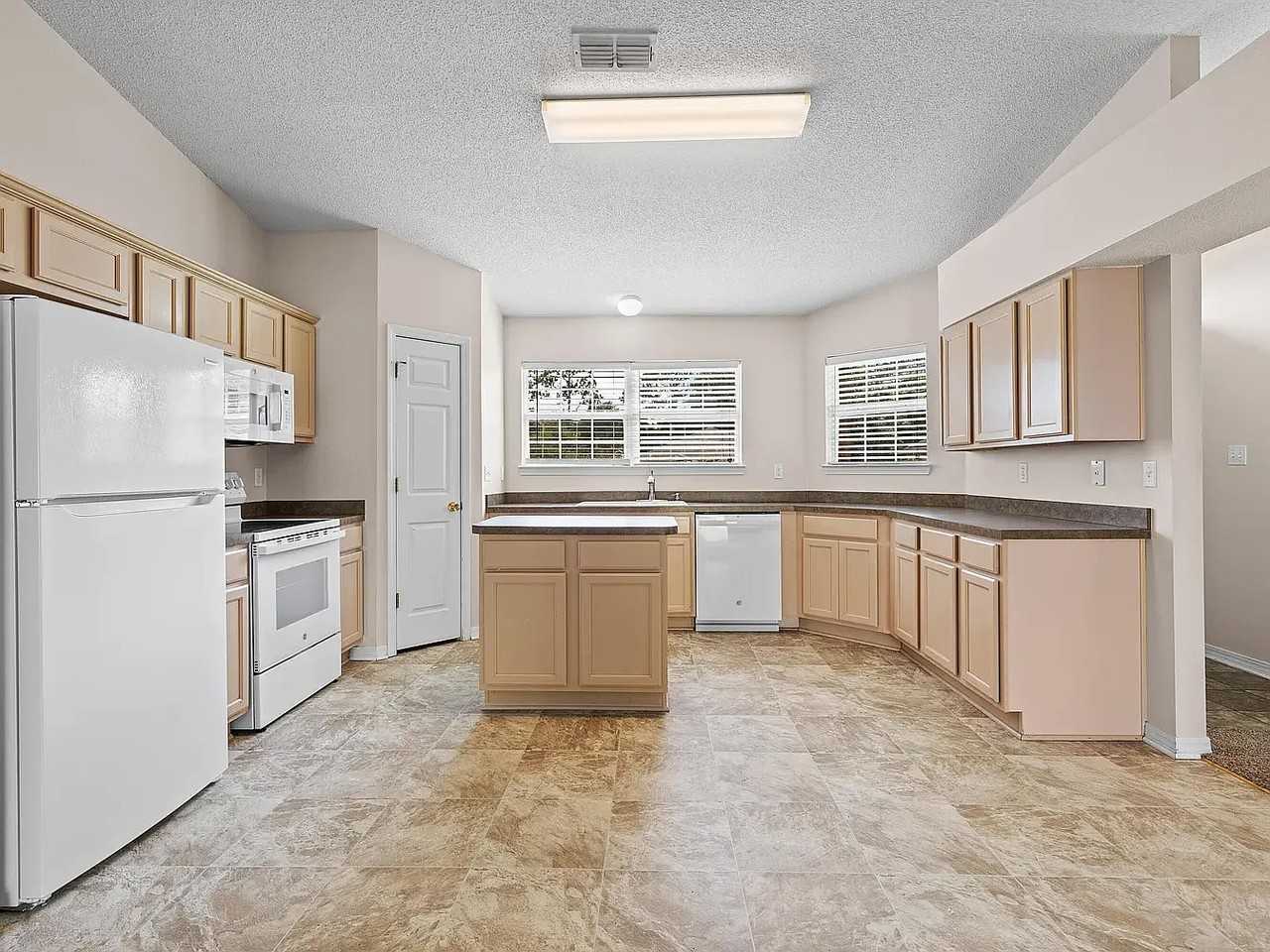 275 Limestone Cir #NA - Photo 3 of 18