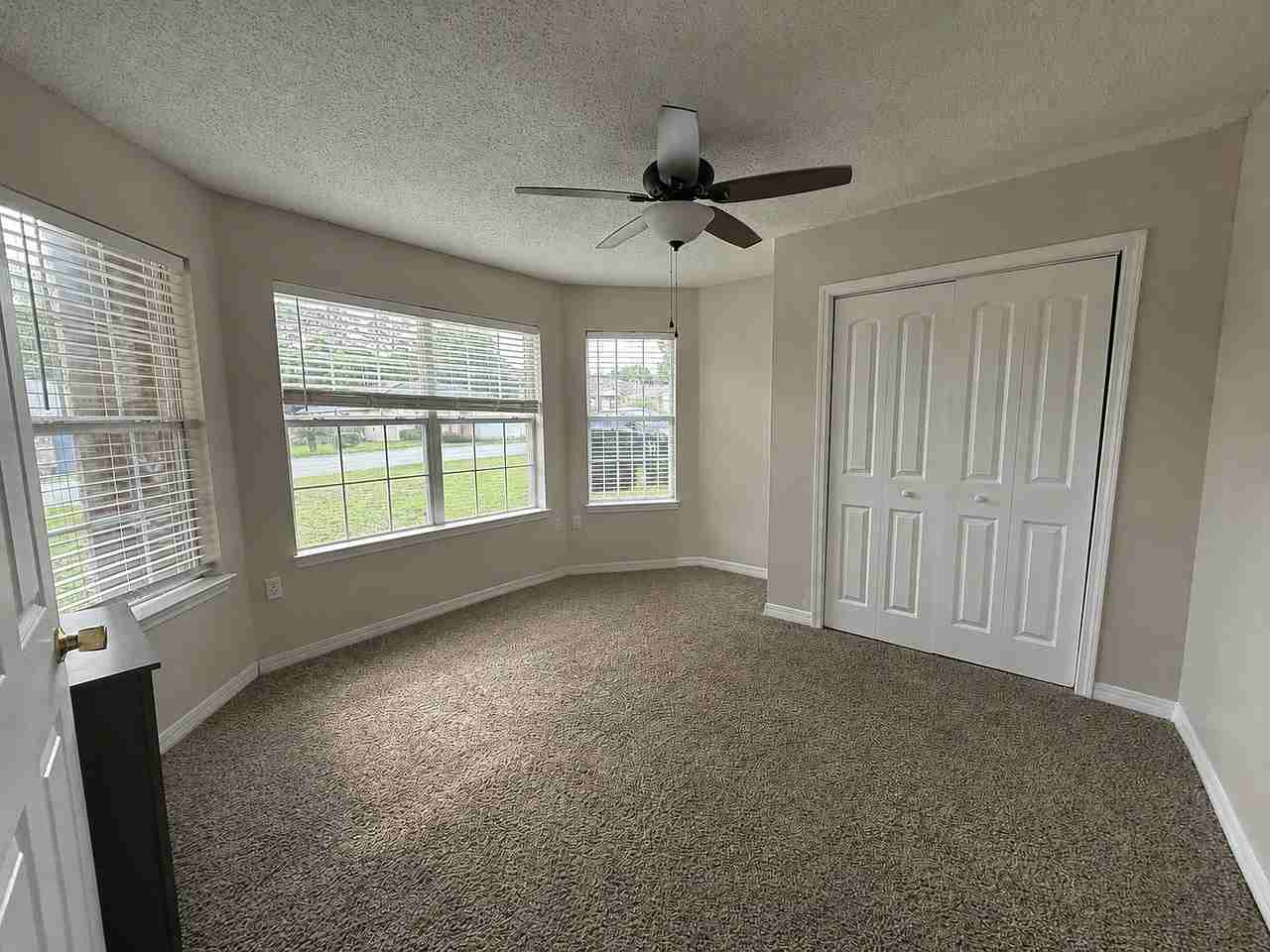 275 Limestone Cir #NA - Photo 4 of 18