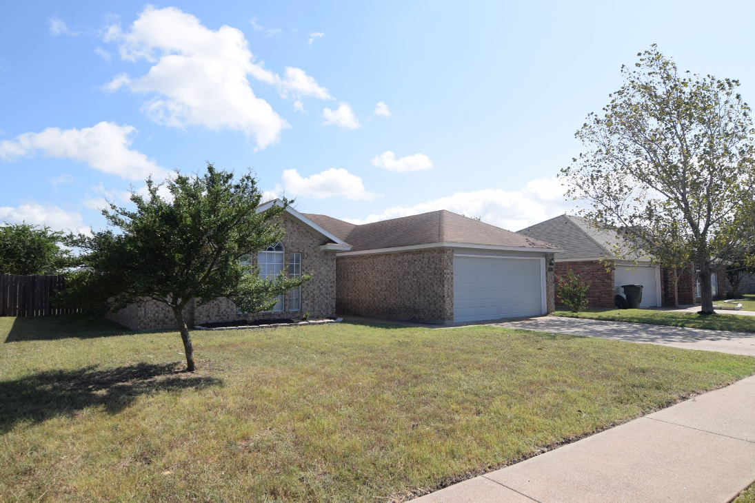 1901 Basalt Dr #NA - Photo 3 of 21