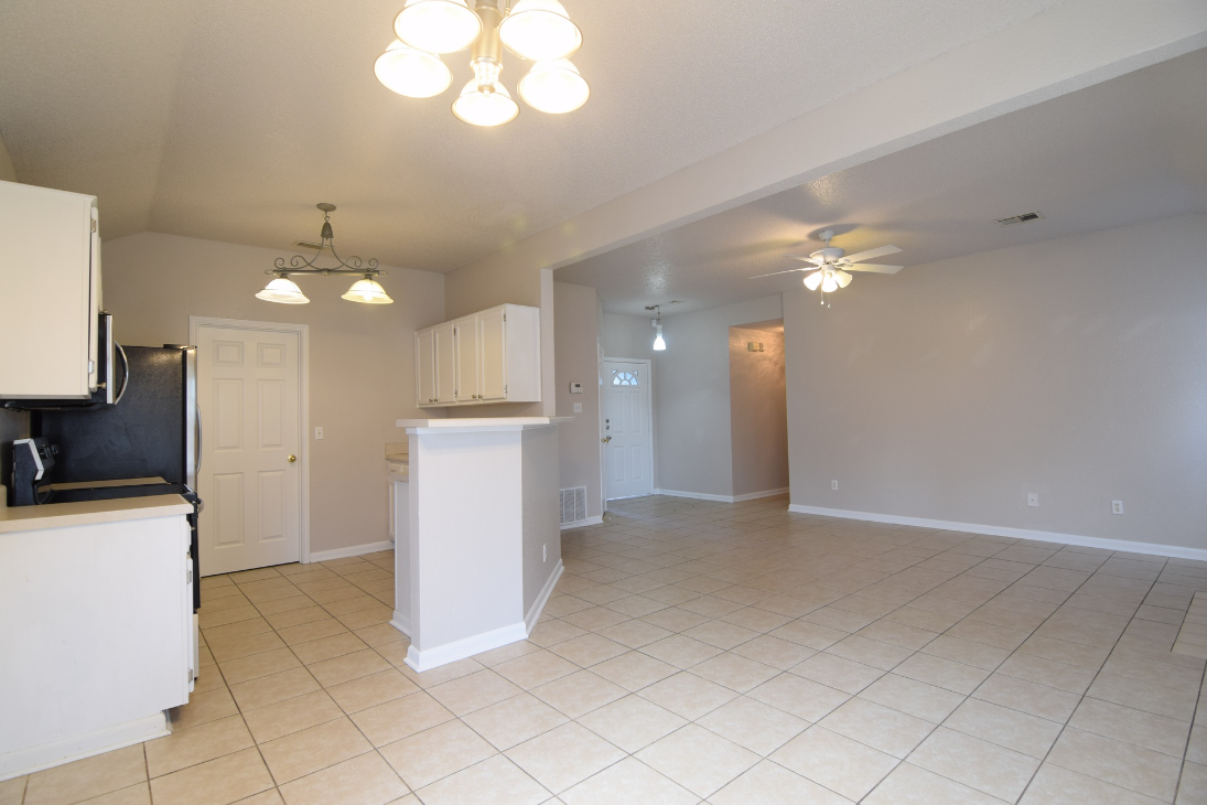 1901 Basalt Dr #NA - Photo 6 of 21