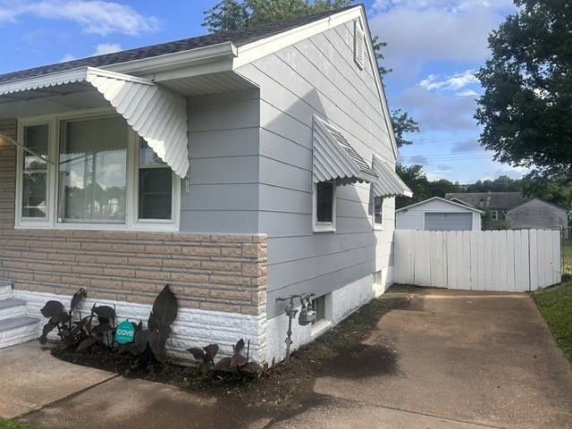 1218 Lynfield Pl #NA - Photo 4 of 50