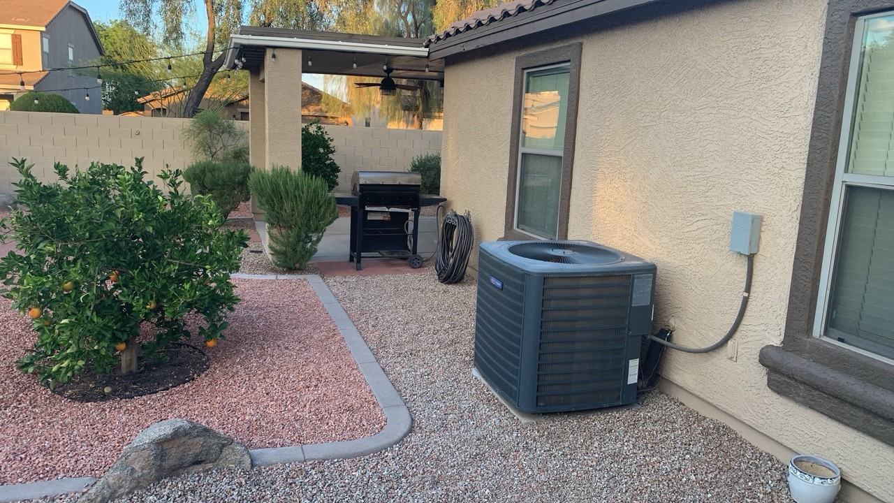 906 E Desert Rose Trail - Photo 4 of 31