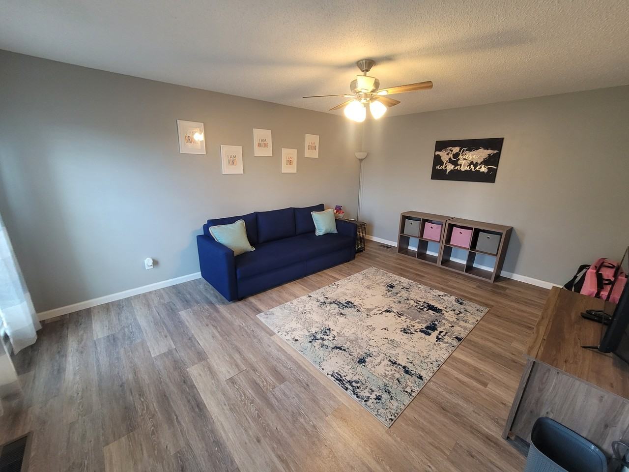 1012 Meadowview Pl #1 - Photo 3 of 34