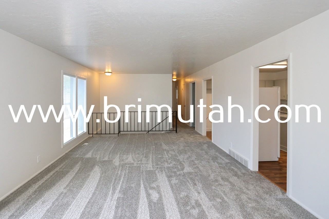 3669 S 2245 E #3669 - Photo 2 of 22