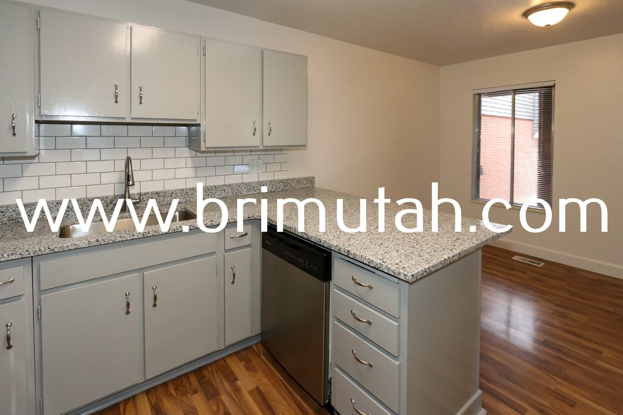 3669 S 2245 E #3669 - Photo 7 of 22