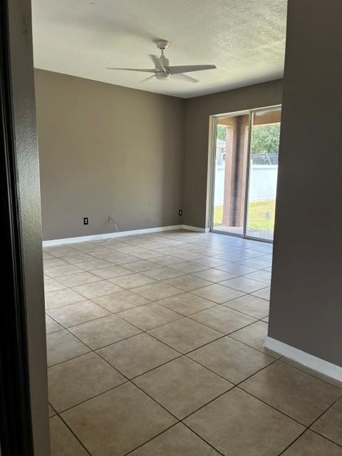 2164 Continental St #1 - Photo 5 of 8