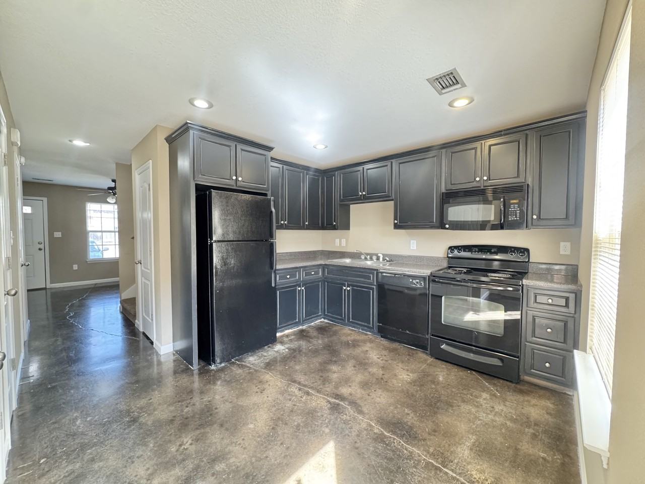 4317 Blair Cv #17 - Photo 6 of 32