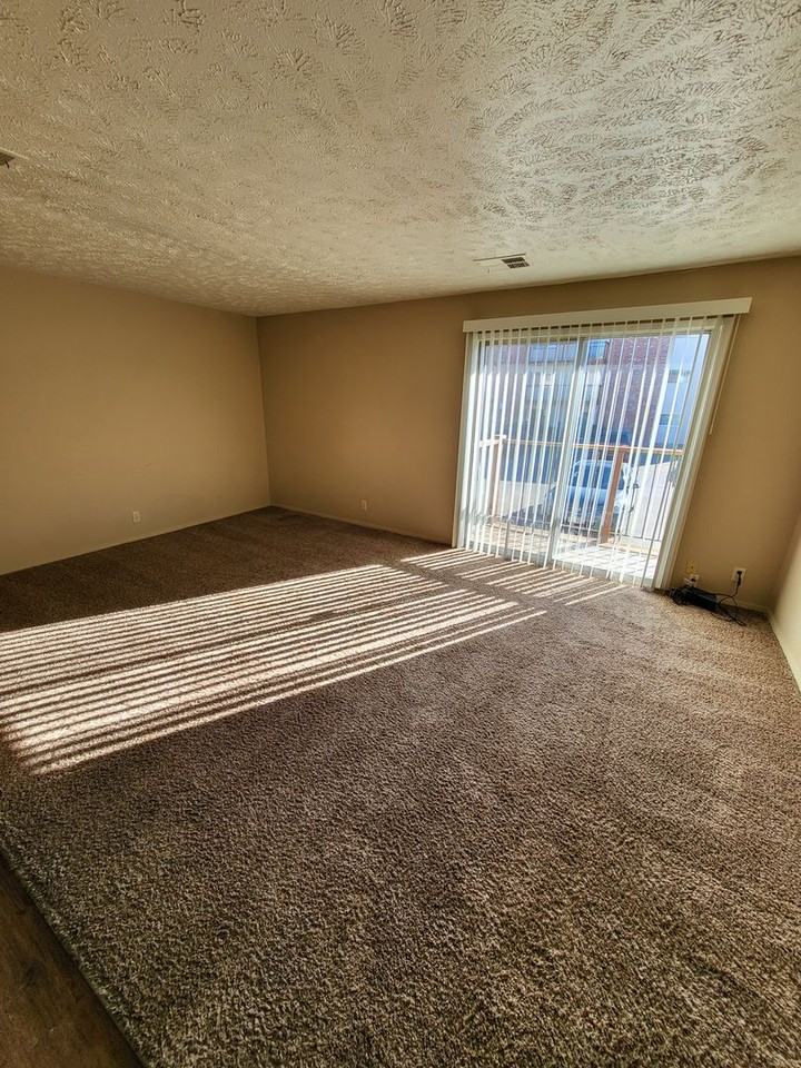 8500 Granville Parkway - Photo 4 of 11